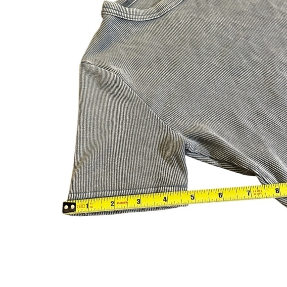 Zara Denim Blue Color Ribbed Crop Top Short Sleeve Top Size Medium - Picture 10 of 10